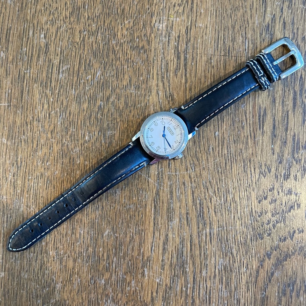 Vintage Coach Bleeker Ladies Watch Silver Stainless Leatherware Band Brown - Picture 11 of 11